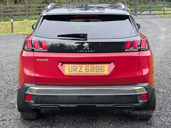 Gebraucht Peugeot 3008 Allure+ 131 PS (96 kW) 2023 Rot SUV