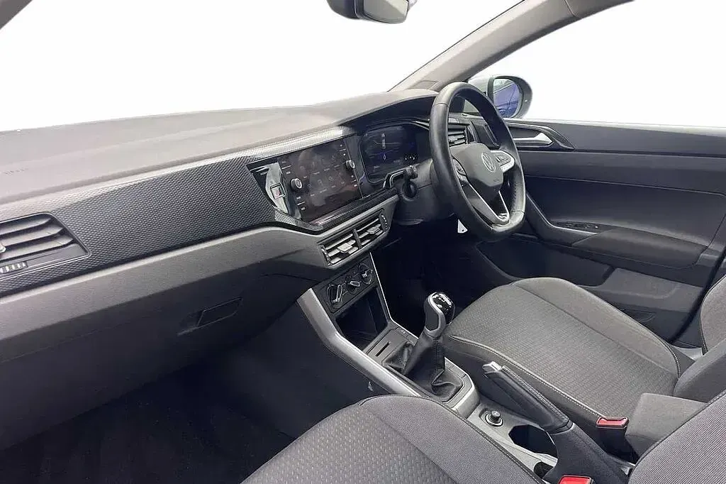 Used VW Taigo Life 110 HP (80 kW) 2023 Grey SUV