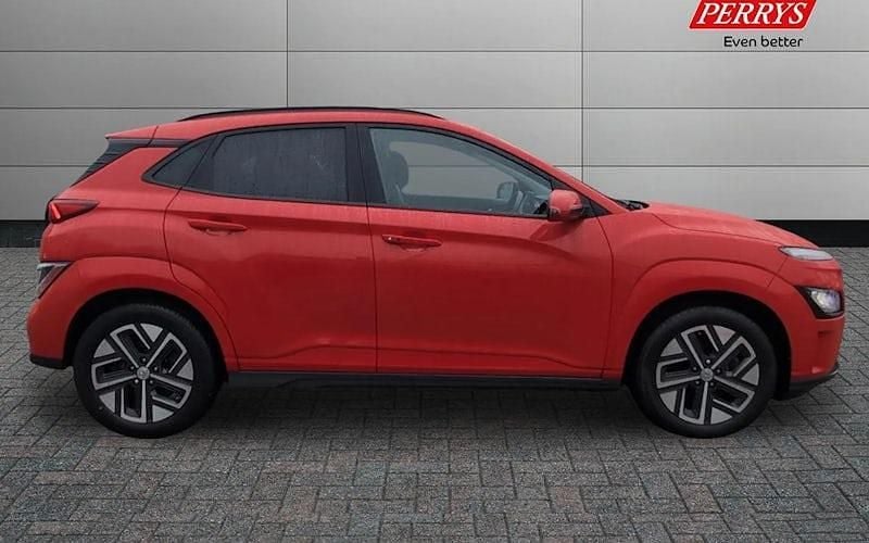 Used Hyundai Kona Premium 100 kW (136 HP) 2022 SUV