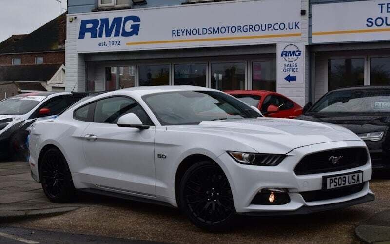 White Used 2017 Ford Mustang GT Fastback Coupe | £27,999 (Fair price) - Image 1/3