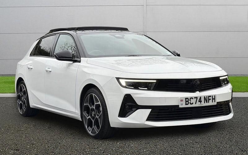 Second-hand Vauxhall Astra Ultimate 131 CP (96 kW) 2026 Break