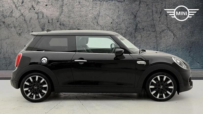 Used Mini Cooper S Exclusive 189 HP (139 kW) 2020 Black Hatchback