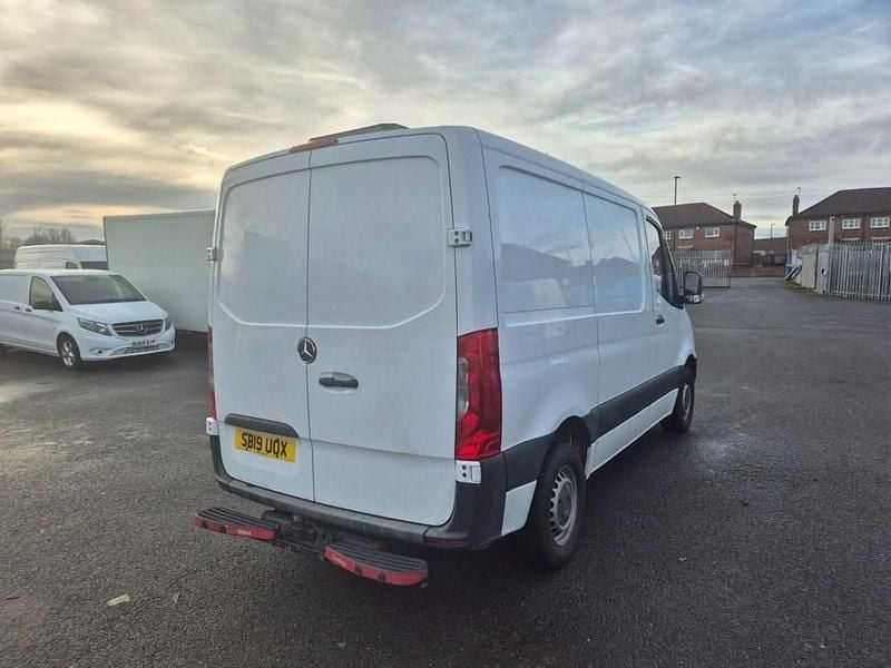 Used Mercedes Sprinter 143 HP (105 kW) 2019 White Van
