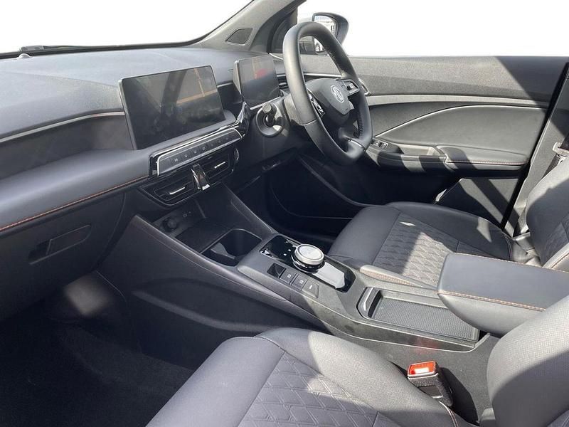 Used MG MG3 Trophy 191 HP (140 kW) 2024 Grey Hatchback