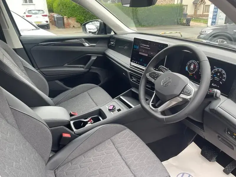 New VW Tiguan Match 150 HP (110 kW) 2025 Grey SUV