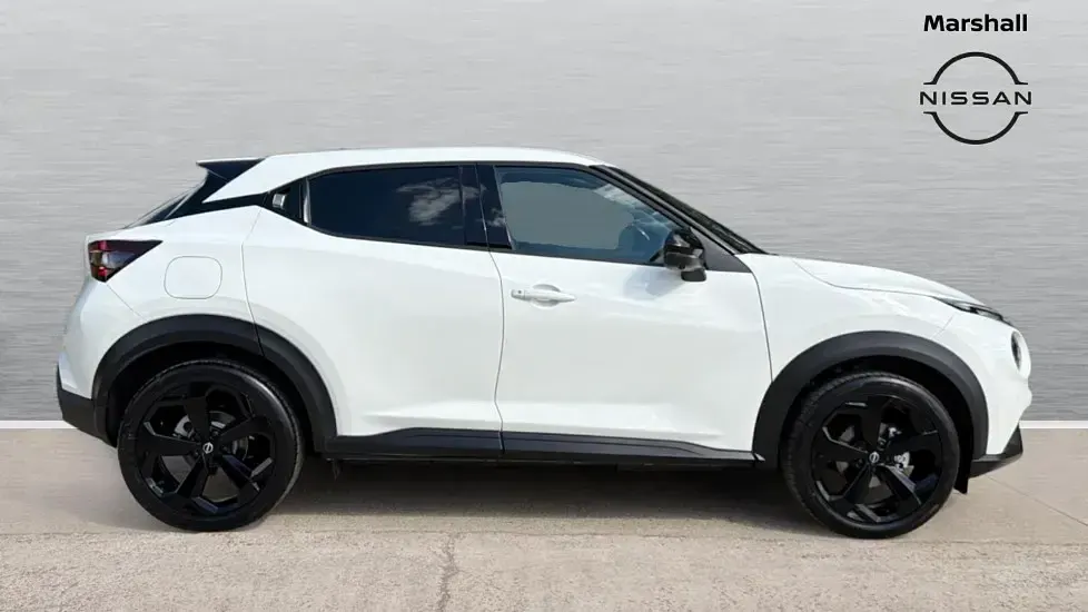 New Nissan Juke Tekna 114 HP (83 kW) 2026 Special solid  arctic white SUV