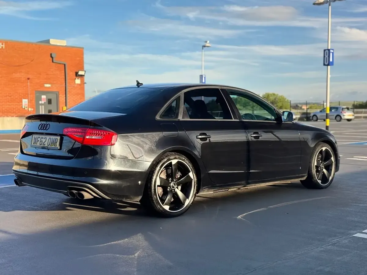 Used Audi A4 Black Edition 272 HP (200 kW) 2012 Black Sedan