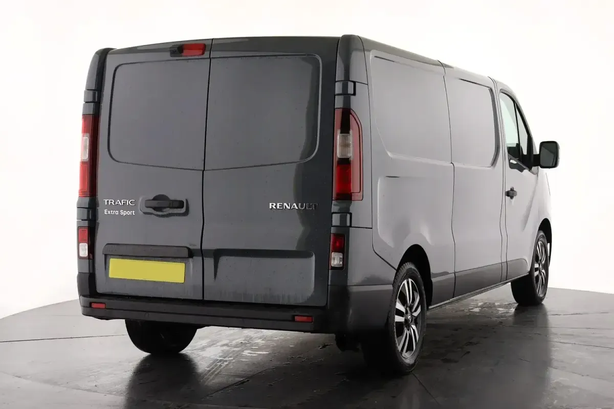 New Renault Trafic 170 HP (125 kW) 2025 Grey MPV