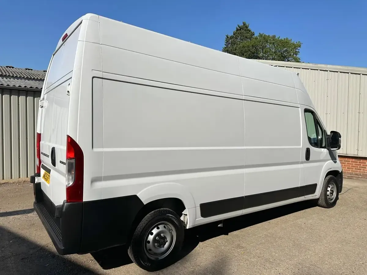 Used Peugeot Boxer 2025 White Van