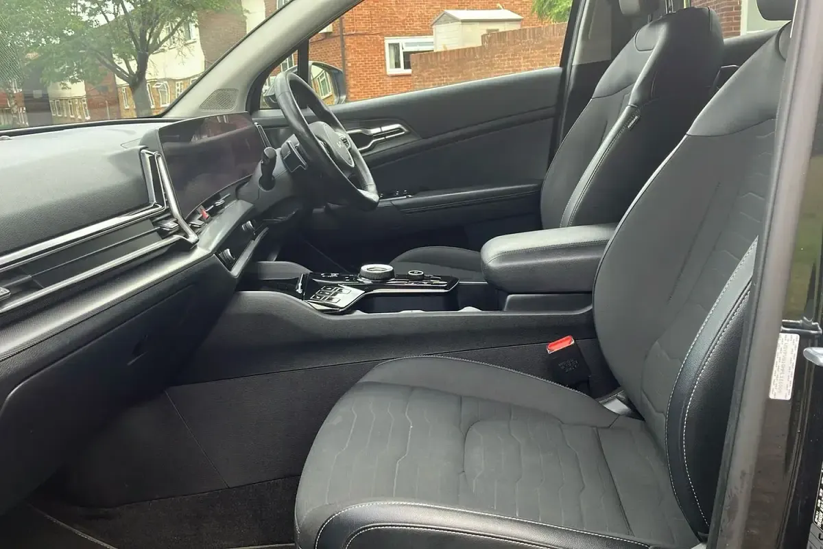 Used Kia Sportage 226 HP (166 kW) 2023 Black SUV