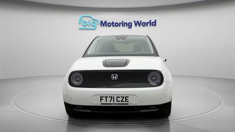Used Honda e Advance 111 kW (152 HP) 2022 White Hatchback