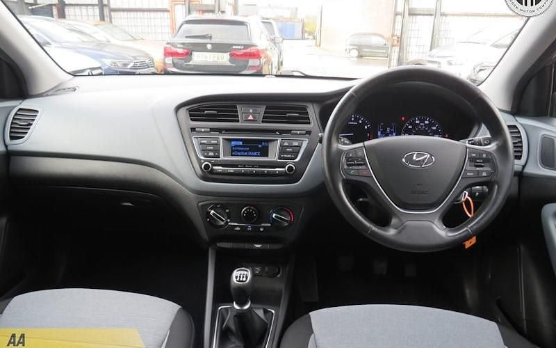 Used Hyundai i20 SE 84 HP (61 kW) 2018 Hatchback