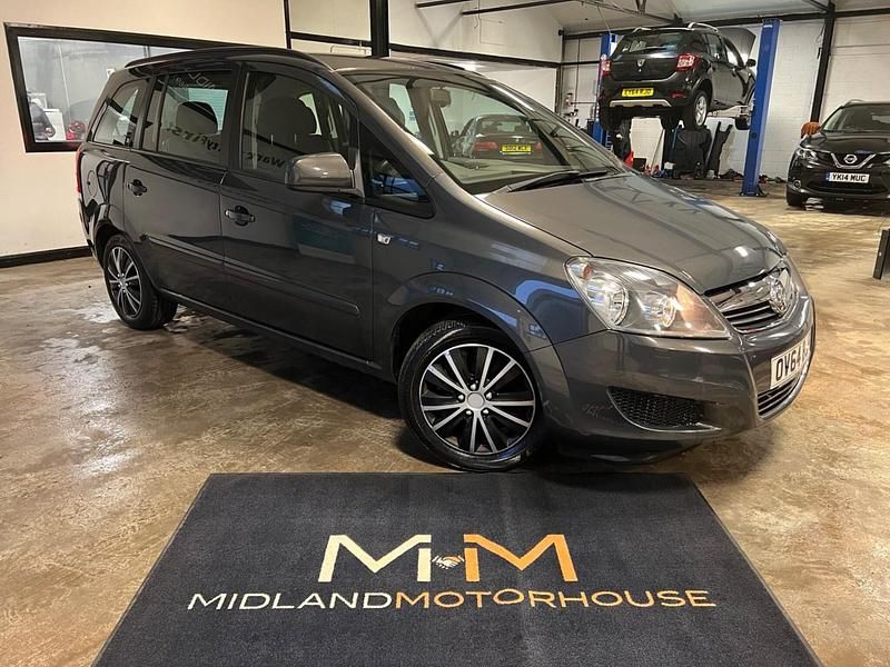 Used Vauxhall Zafira 120 HP (88 kW) 2014 Grey MPV