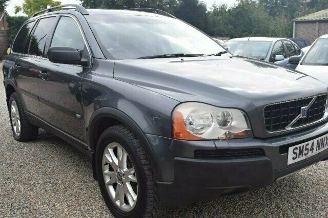 Usado Volvo XC90 163 HP (119 kW) 2004 SUV