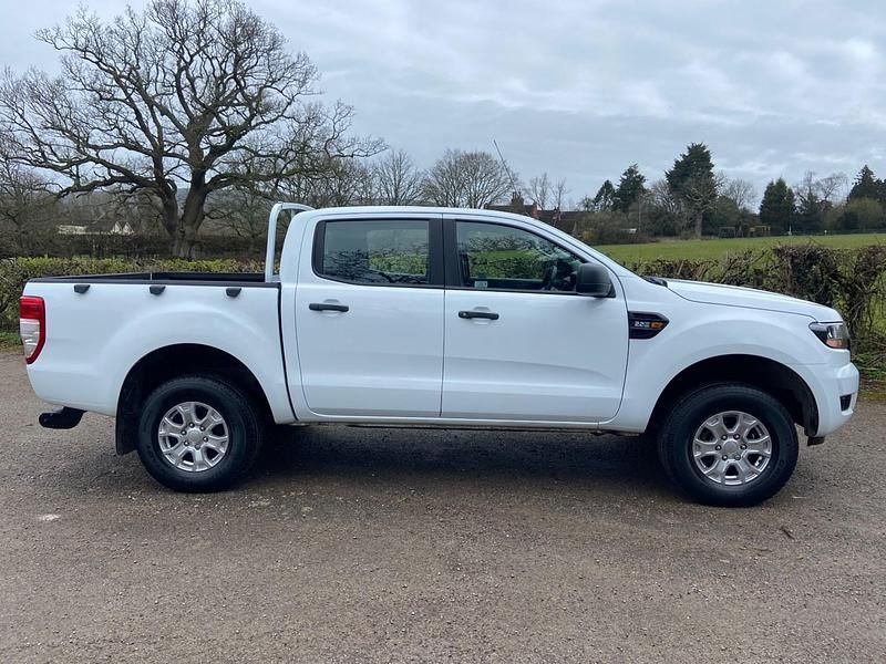 Begagnad Ford Ranger XL 2020 Vit Pickup