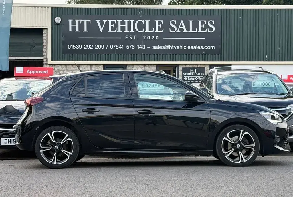 Used Vauxhall Corsa SRi 100 HP (73 kW) 2021 Black Hatchback