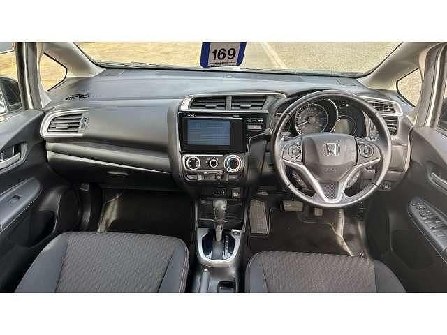 Used Honda Jazz Sport 131 HP (96 kW) 2019 White Hatchback