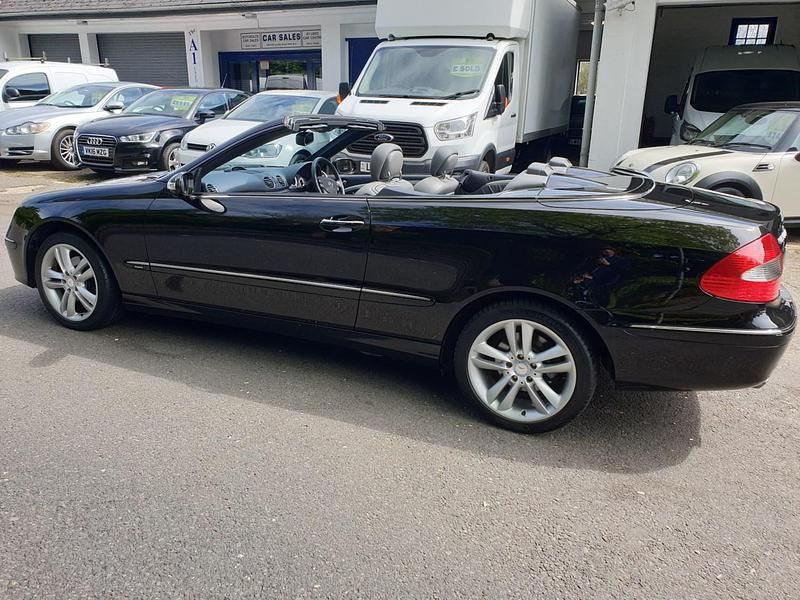 Used Mercedes CLK280 Avantgarde 2007 Black Cabriolet