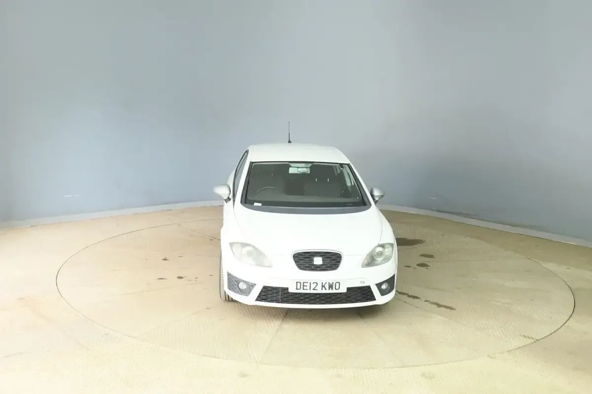 Used Seat Leon FR 150 HP (110 kW) 2012 White Hatchback