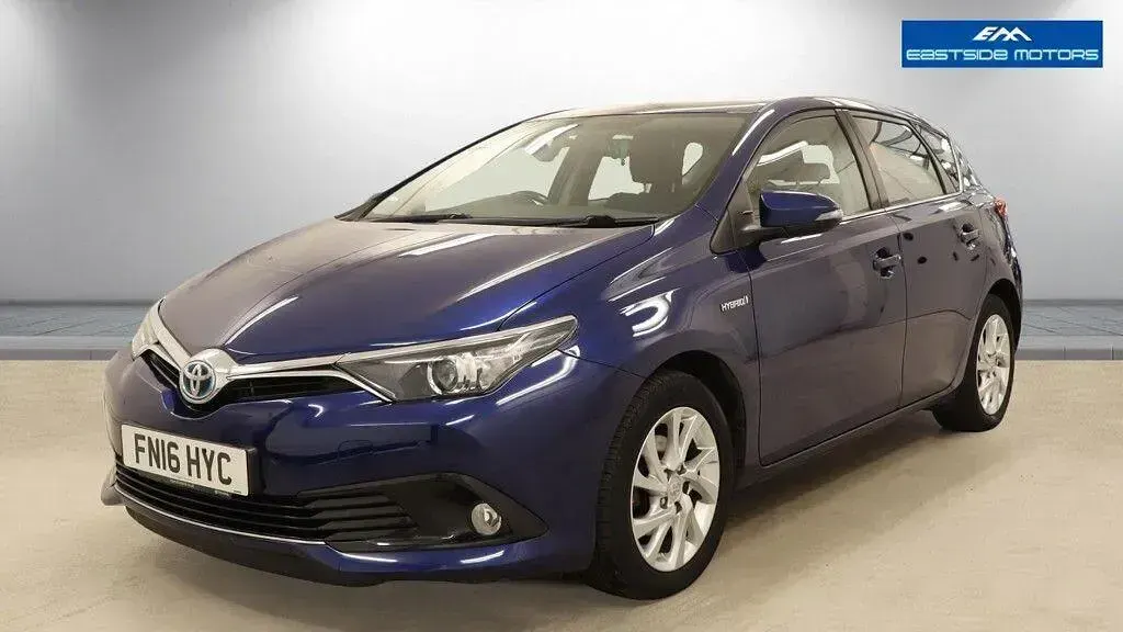Used Toyota Auris Hybrid Business Edition 2016 Blue Hatchback