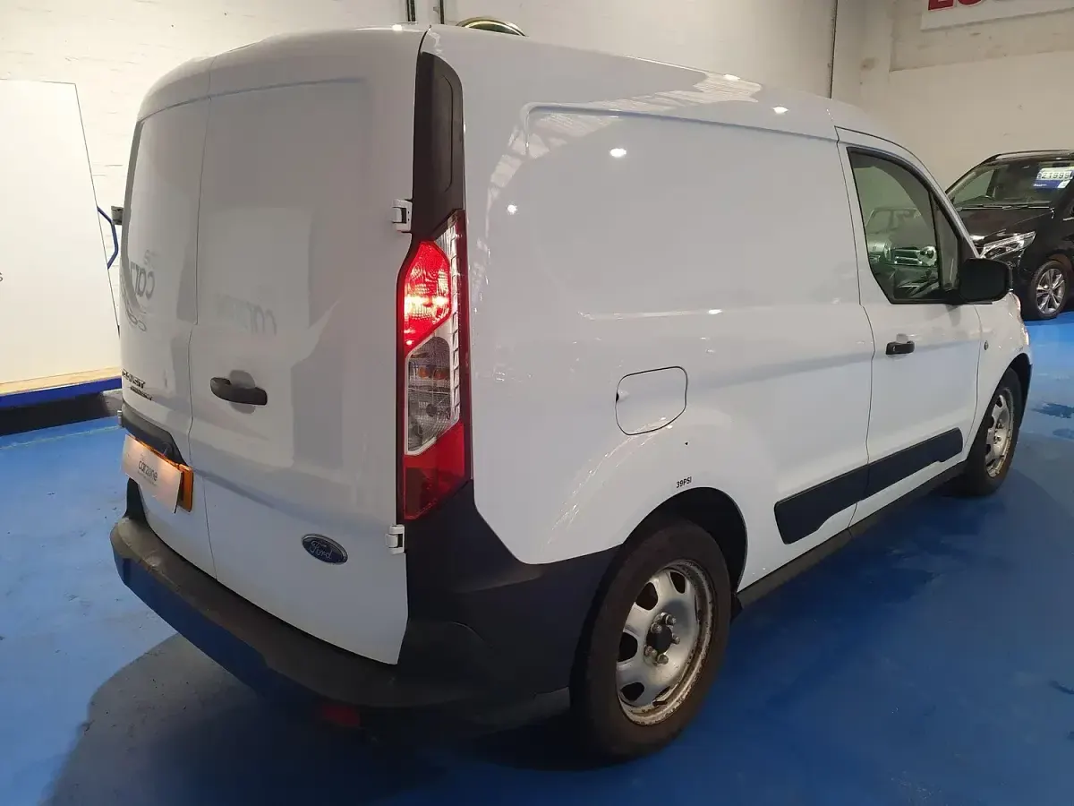 Used Ford Transit Connect S 75 HP (55 kW) 2020 White MPV