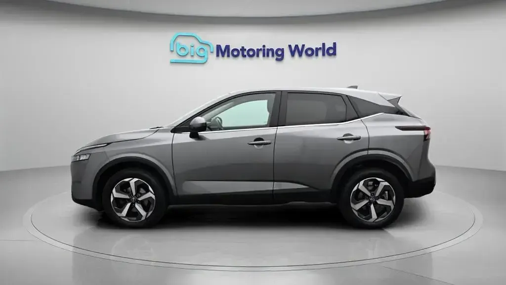 Used Nissan Qashqai N-Connecta 140 HP (102 kW) 2023 Grey SUV