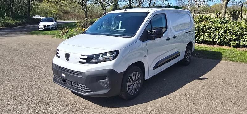 New Peugeot Partner S 131 HP (96 kW) 2026 Ice white MPV