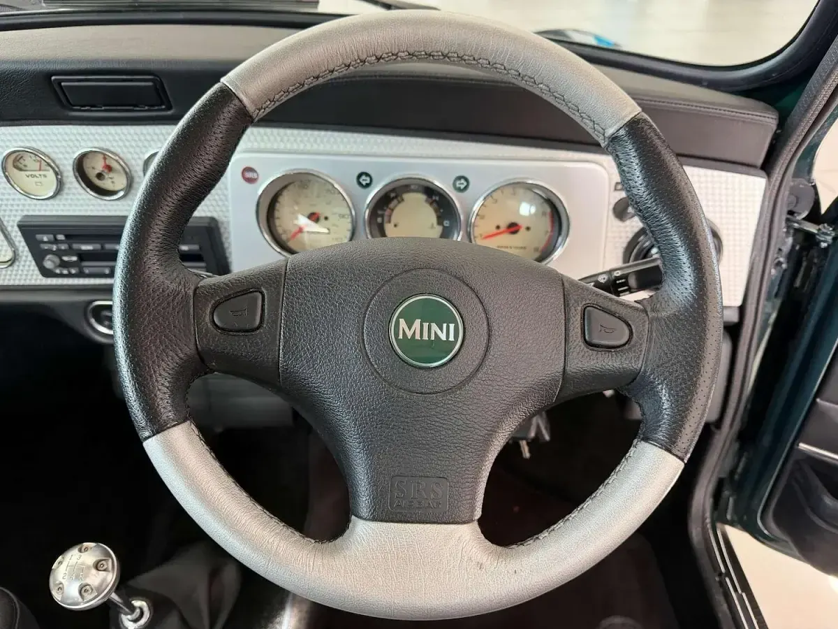 Used Rover Mini 63 HP (46 kW) 2000 Multicoloured Sedan