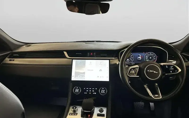 Usado Jaguar F-Pace R-Dynamic 404 HP (297 kW) 2021 Azul SUV