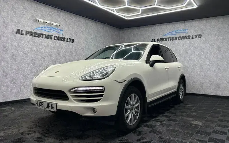 Used Porsche Cayenne 245 HP (180 kW) 2011 SUV