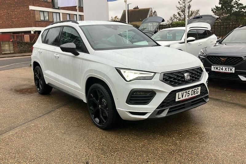 White New 2025 Seat Ateca Black Edition SUV | £27,495 (Fair price) - Image 1/3