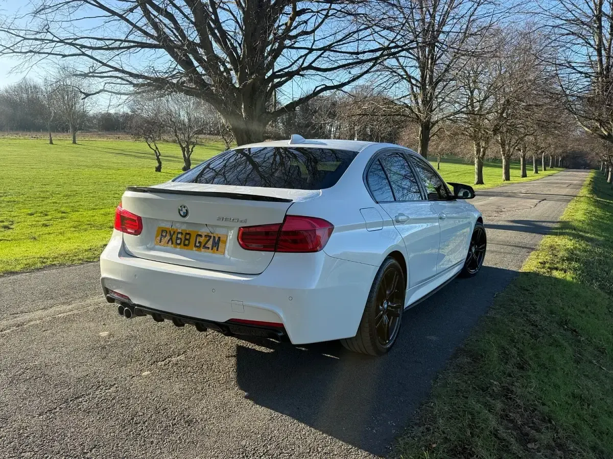 Used BMW 320 M Sport 2018 White Sedan