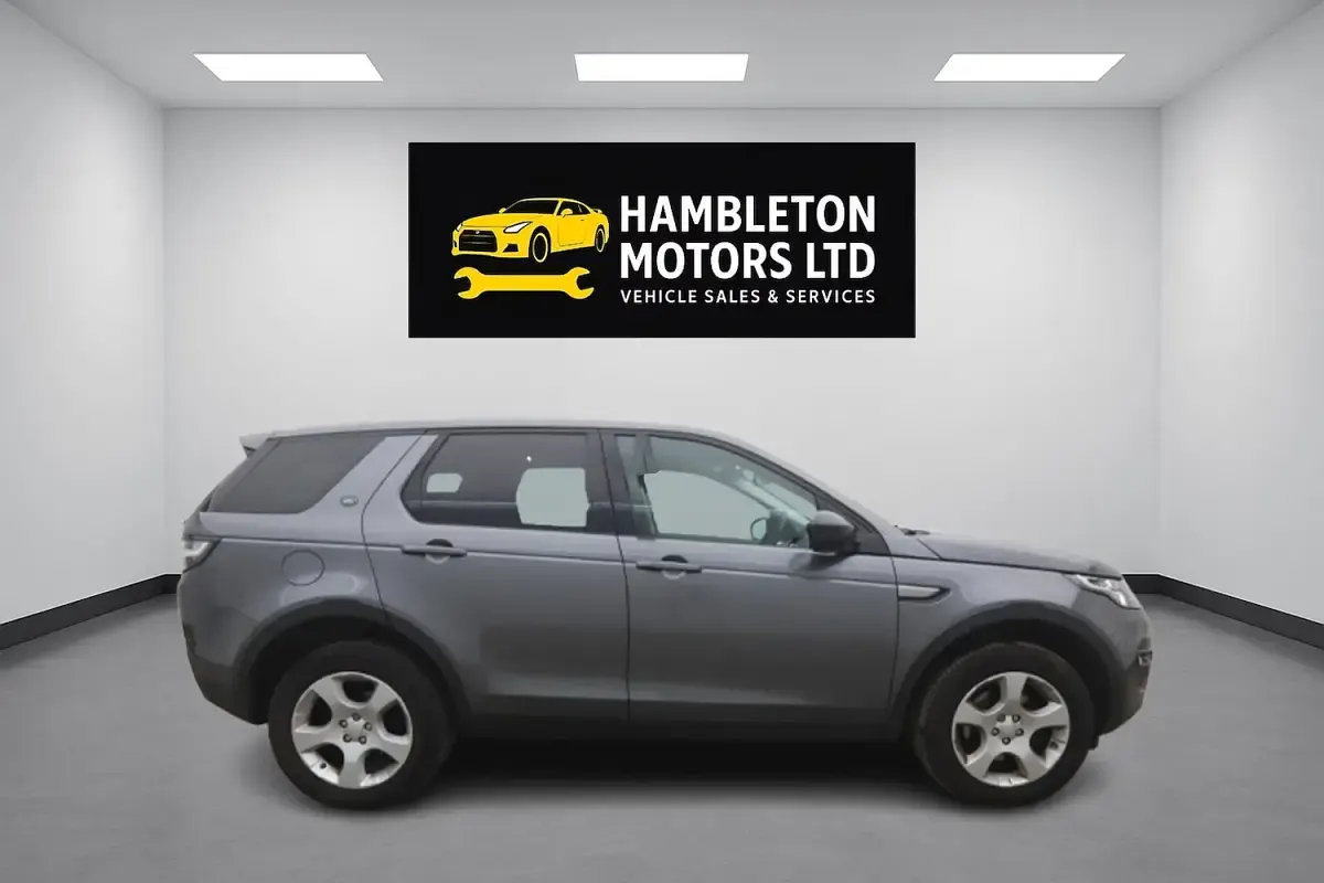 Used Land Rover Discovery Sport Pure 150 HP (110 kW) 2017 Grey SUV
