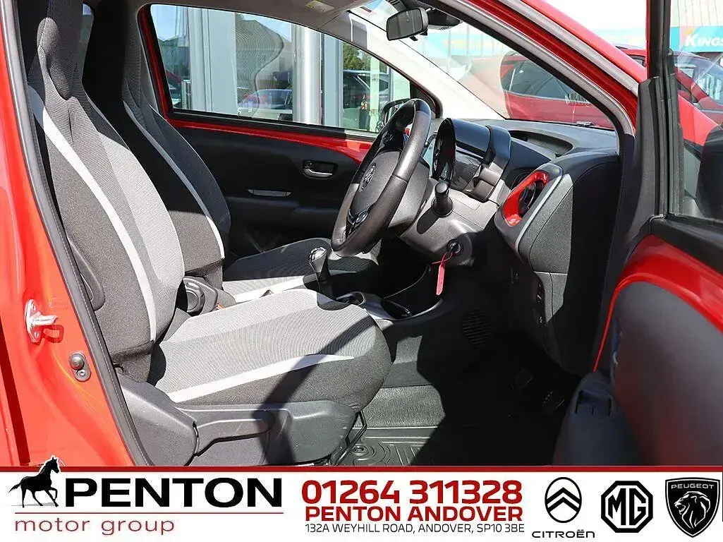 Used Toyota Aygo Trend 70 HP (51 kW) 2021 Red Hatchback