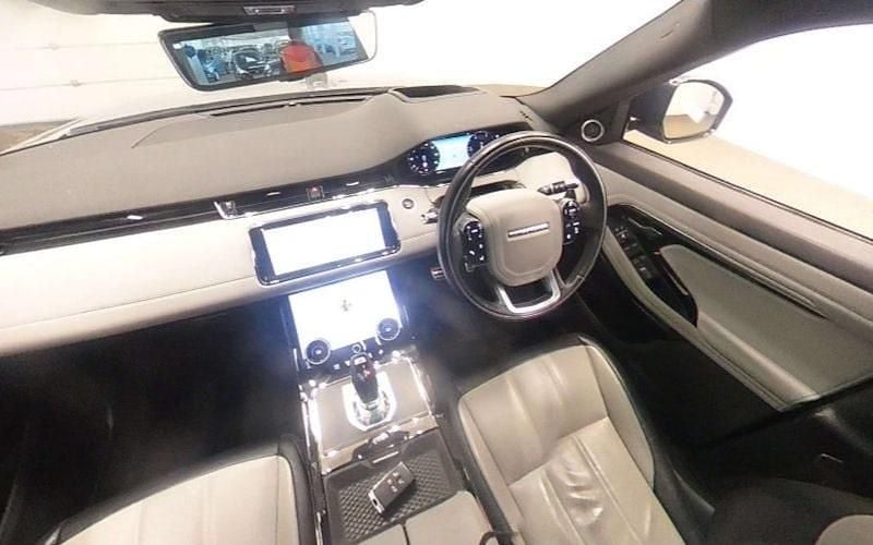 Używany Land Rover Range Rover evoque First Edition 182 KM (133 kW) 2019 Szary SUV