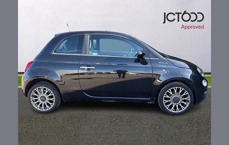 Used Fiat 500 Dolcevita 70 HP (51 kW) 2022 Black Hatchback