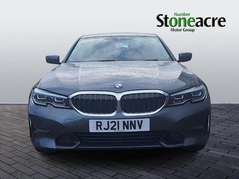 Used BMW 320 Sport Line 180 HP (132 kW) 2021 Grey Sedan