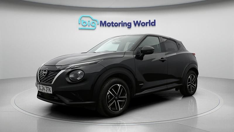 Used Nissan Juke N-Connecta 141 HP (103 kW) 2024 Black SUV