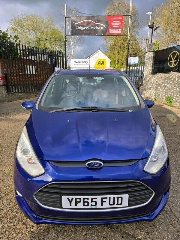 Blue Used 2015 Ford B-MAX Zetec MPV | £4,750 (Fair price) - Image 1/4