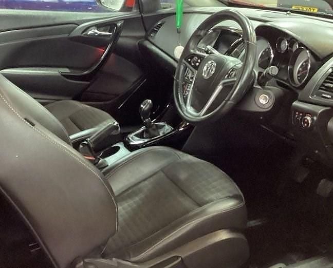 Used Vauxhall Astra GTC SRi 2018 Red Hatchback