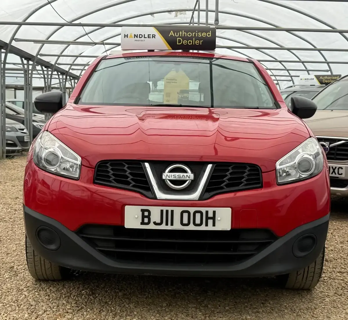 Used Nissan Qashqai Visia 117 HP (86 kW) 2011 Red SUV
