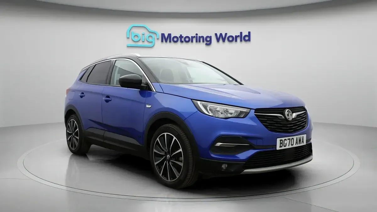 Used Vauxhall Grandland X Business Edition 300 HP (220 kW) 2020 SUV
