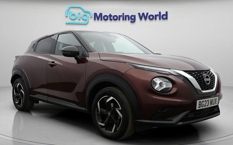 Używany Nissan Juke N-Connecta 114 KM (83 kW) 2023 SUV