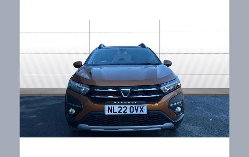 Used Dacia Sandero Prestige 90 HP (66 kW) 2022 Orange SUV
