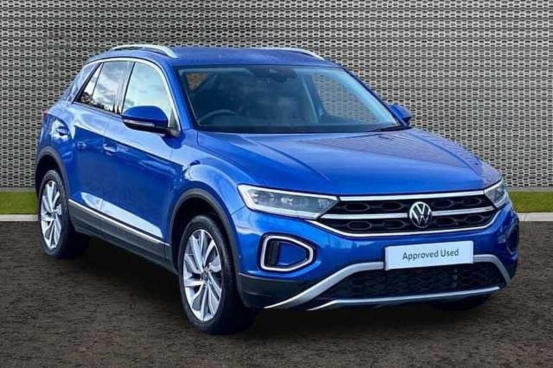 Used 2023 VW T-Roc SUV | £20,320 (Good price) - Image 1/4