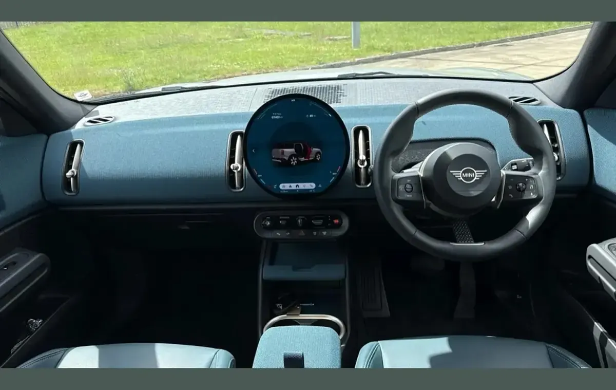 Used Mini Countryman Exclusive 170 HP (125 kW) 2025 Silver SUV