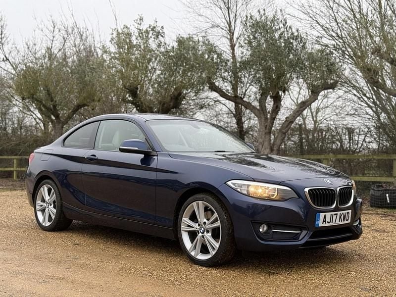 Used BMW 220 Sport Line 2017 Blue Coupe