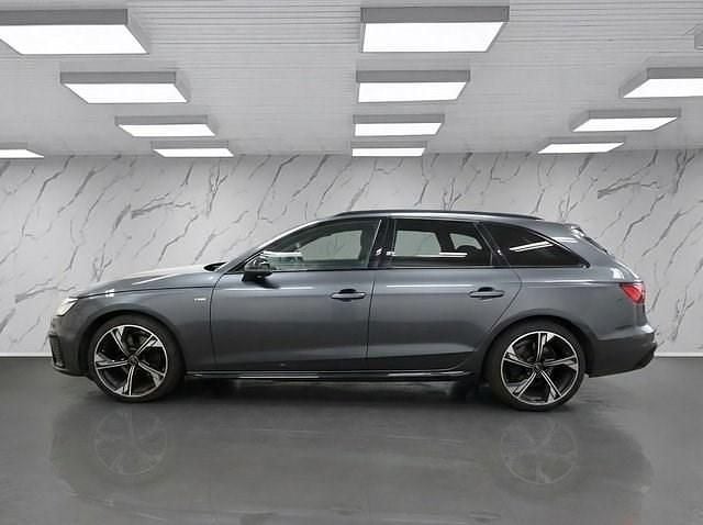 Used Audi A4 Black Edition 150 HP (110 kW) 2022 Grey Estate