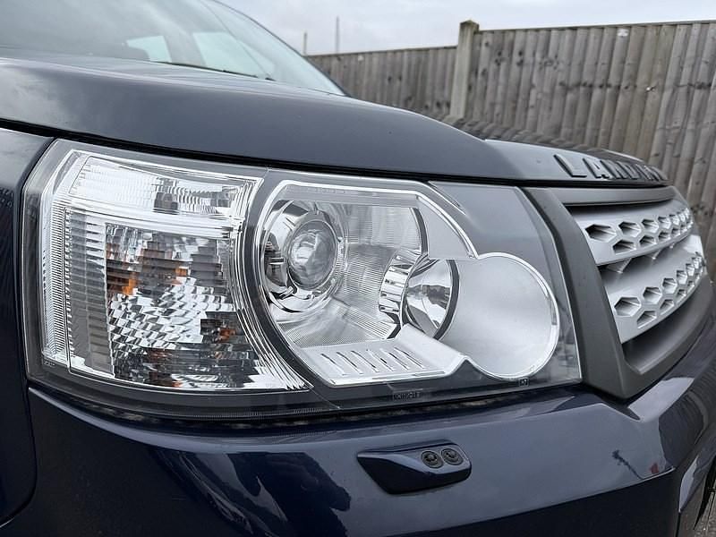 Used Land Rover Freelander 2 187 HP (137 kW) 2012 Blue SUV