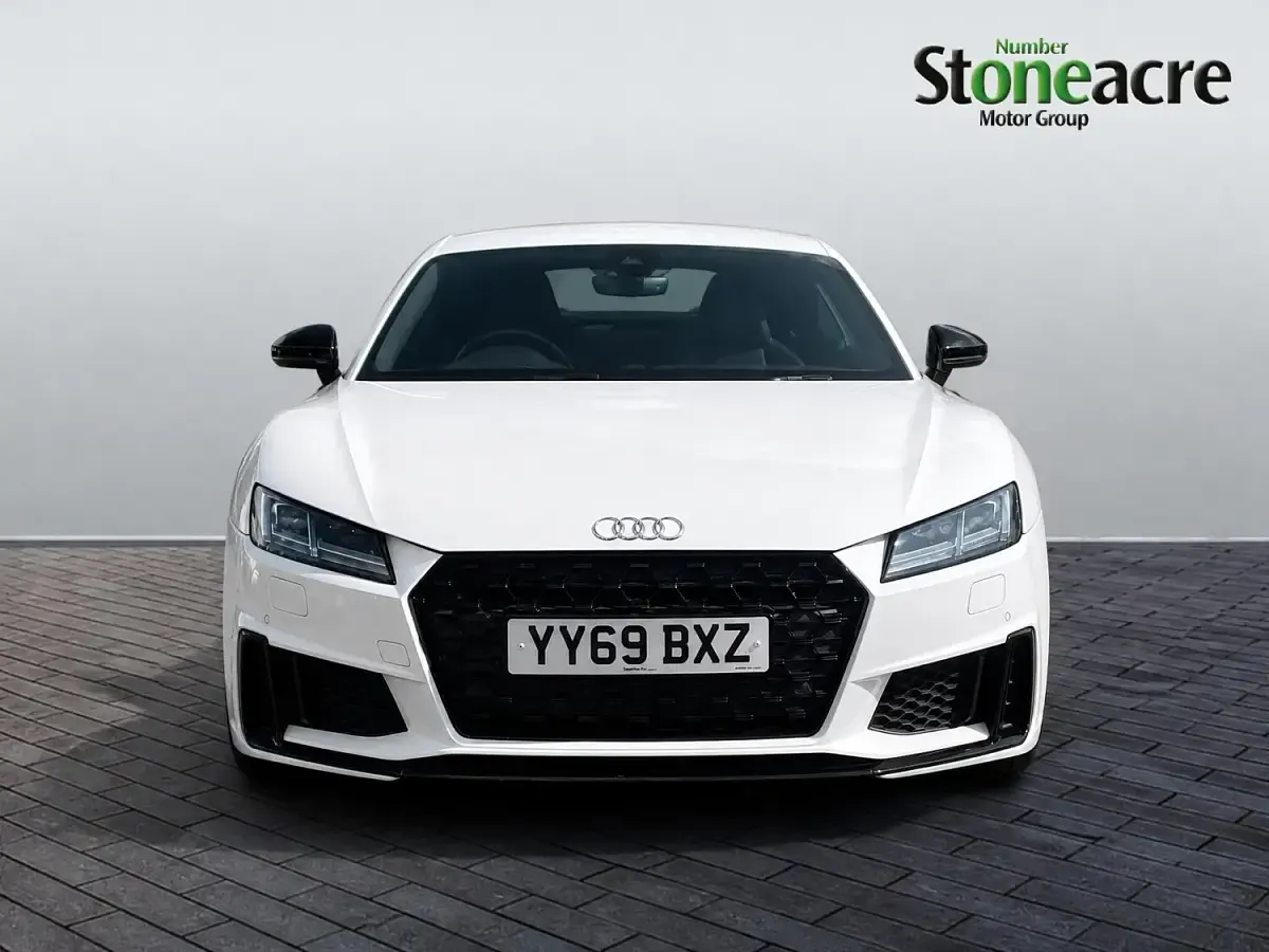 Used Audi TT Comfort 194 HP (142 kW) 2019 White Coupe